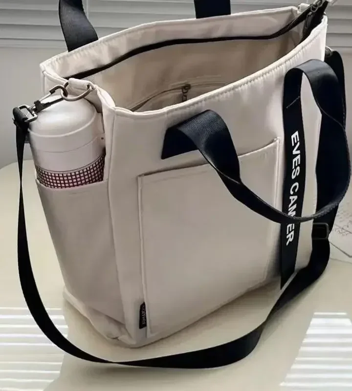 Bente Nylon Tote
